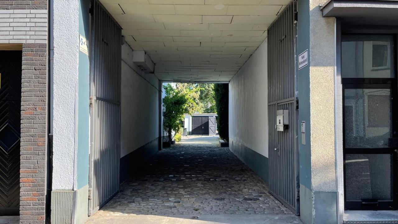 Oase Im Gruenen Hinterhof, Eg, Ruhe, Terrasse, Carport, Free Paytv, Kaffee&Tee, Fahrraeder Διαμέρισμα Ντούισμπουργκ Εξωτερικό φωτογραφία