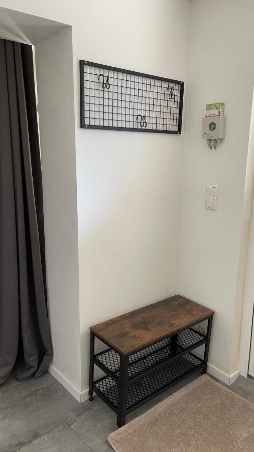 Oase Im Gruenen Hinterhof, Eg, Ruhe, Terrasse, Carport, Free Paytv, Kaffee&Tee, Fahrraeder Διαμέρισμα Ντούισμπουργκ Εξωτερικό φωτογραφία