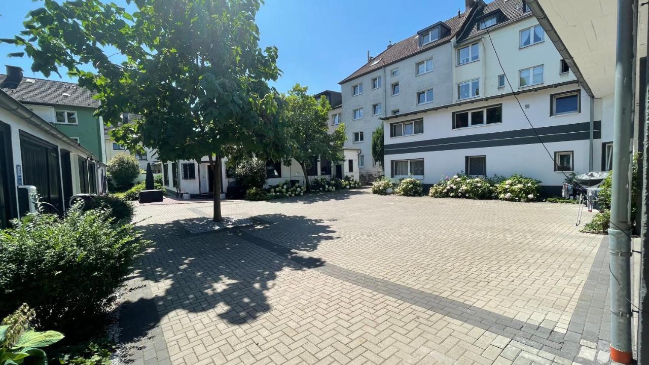 Oase Im Gruenen Hinterhof, Eg, Ruhe, Terrasse, Carport, Free Paytv, Kaffee&Tee, Fahrraeder Διαμέρισμα Ντούισμπουργκ Εξωτερικό φωτογραφία