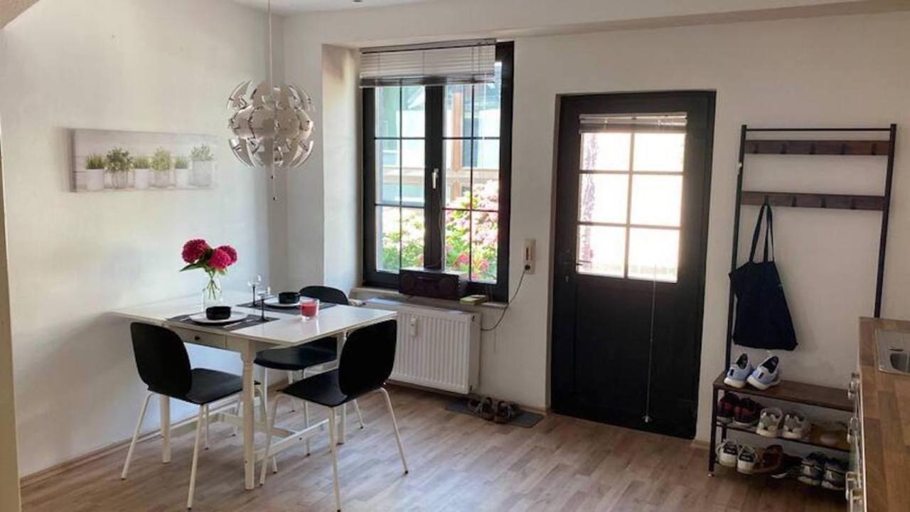 Oase Im Gruenen Hinterhof, Eg, Ruhe, Terrasse, Carport, Free Paytv, Kaffee&Tee, Fahrraeder Διαμέρισμα Ντούισμπουργκ Εξωτερικό φωτογραφία