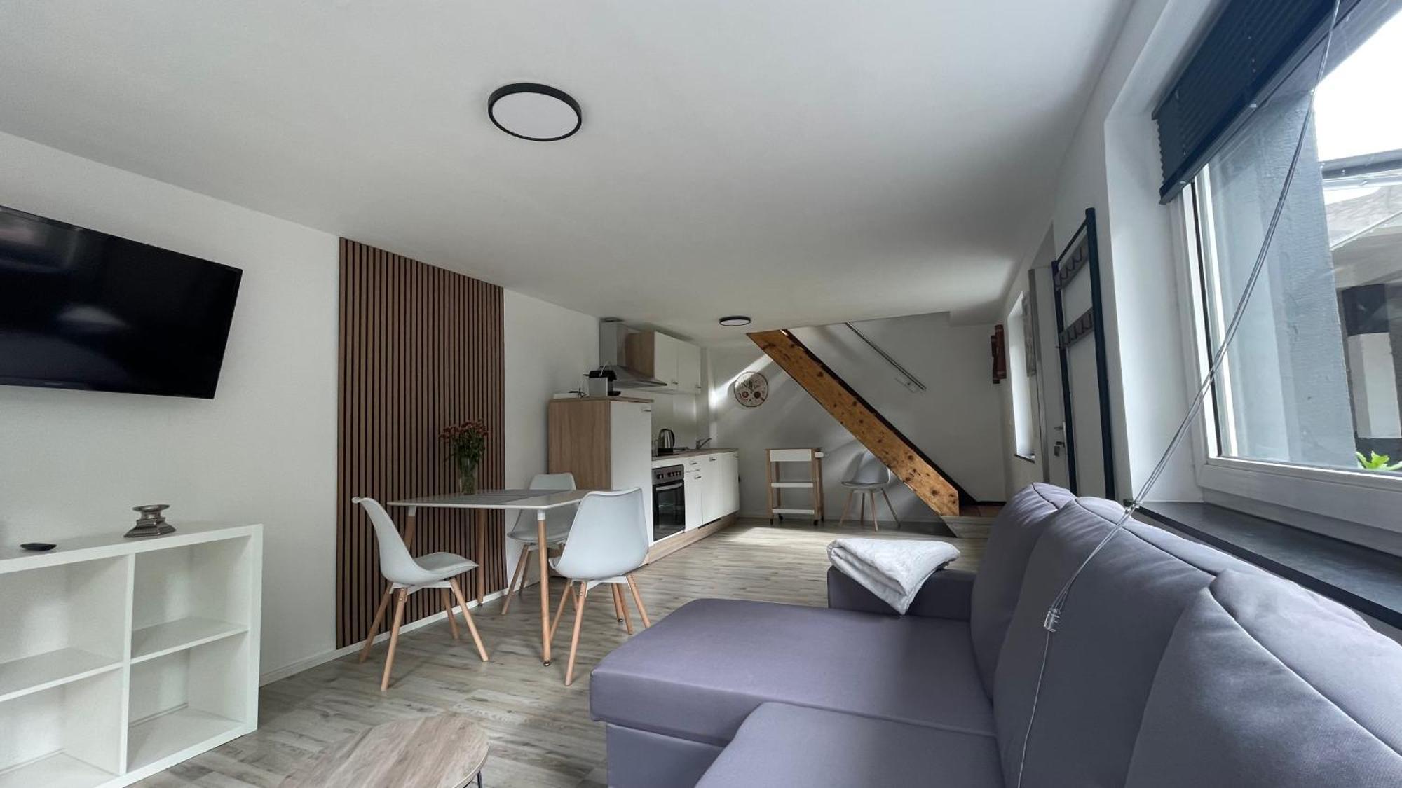 Oase Im Gruenen Hinterhof, Eg, Ruhe, Terrasse, Carport, Free Paytv, Kaffee&Tee, Fahrraeder Διαμέρισμα Ντούισμπουργκ Εξωτερικό φωτογραφία